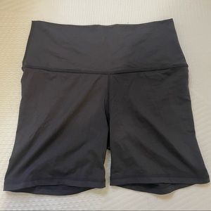SET active biker shorts